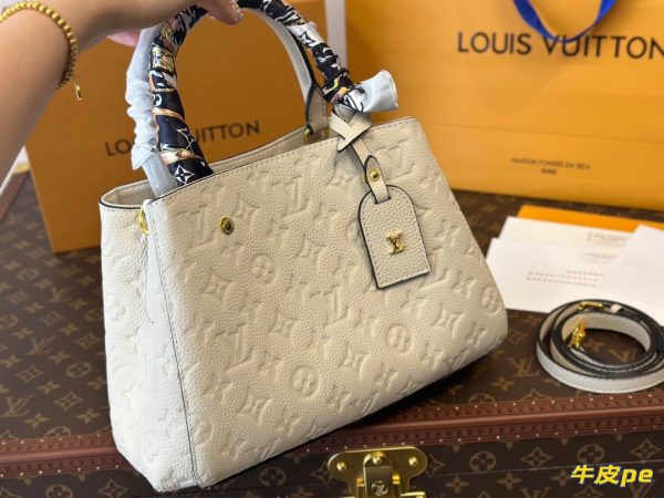 Louis 24s new arrival Montaigne bag size:  30*19cm