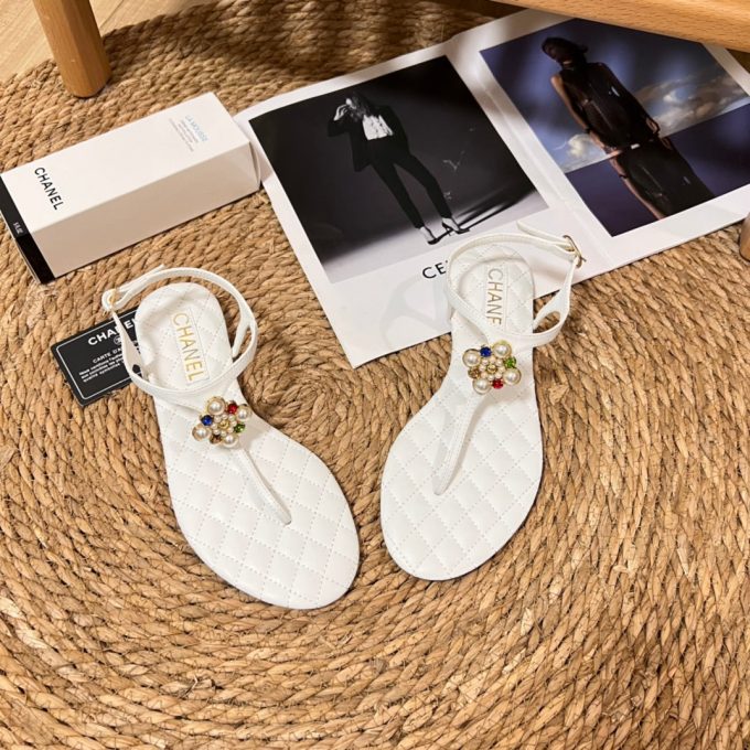 Clover Pearl Flip Flops Sandals - Image 7