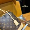 Louis Alma Retiro bag size: 15*20 cm