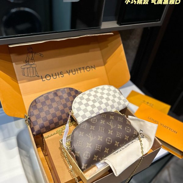 Louis Alma new arrival mini bag size: 24*17 cm