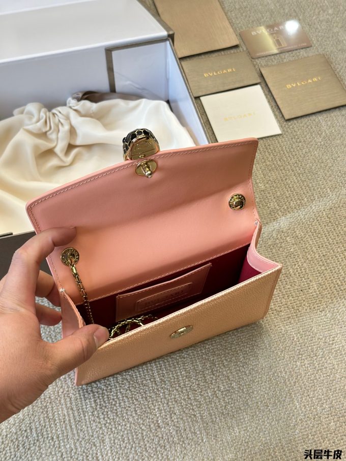 Bvl new arrival Ss24 woc bag size: 20* 16cm - Image 3