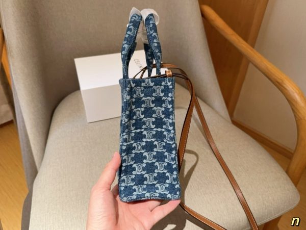 ce new arrival tote bag size: 24??18??9 cm