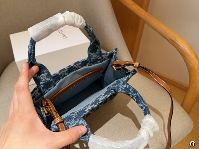 ce new arrival tote bag size: 24??18??9 cm - Image 6