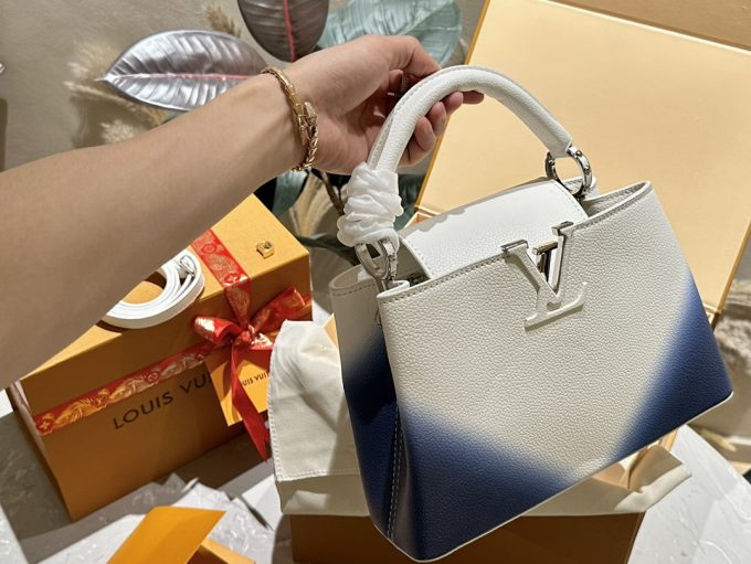 Louis new arrival Capucines bag size: 27cm - Image 3