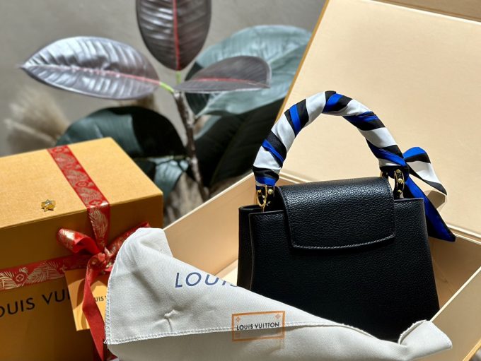 Louis capucines new arrival bag 05 - Image 15