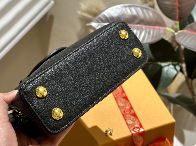 Louis capucines new arrival bag 05 - Image 19