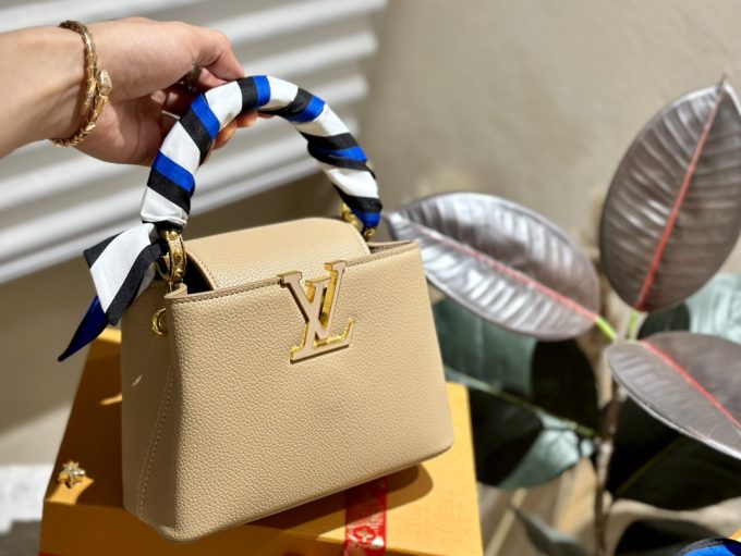 Louis capucines new arrival bag 05 - Image 7