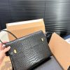 Y new arrival Manhattan bag size: 29 * 22 cm
