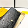 Louis new arrival wallet 02 size: 19x10 cm