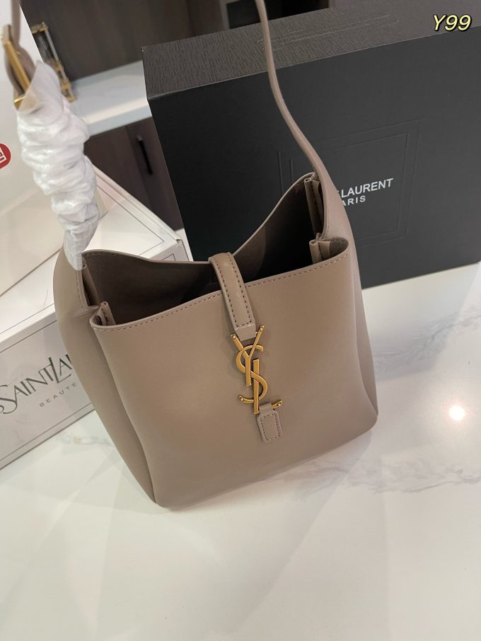 Y new arirval  hobo bag size: 21*21cm - Image 9