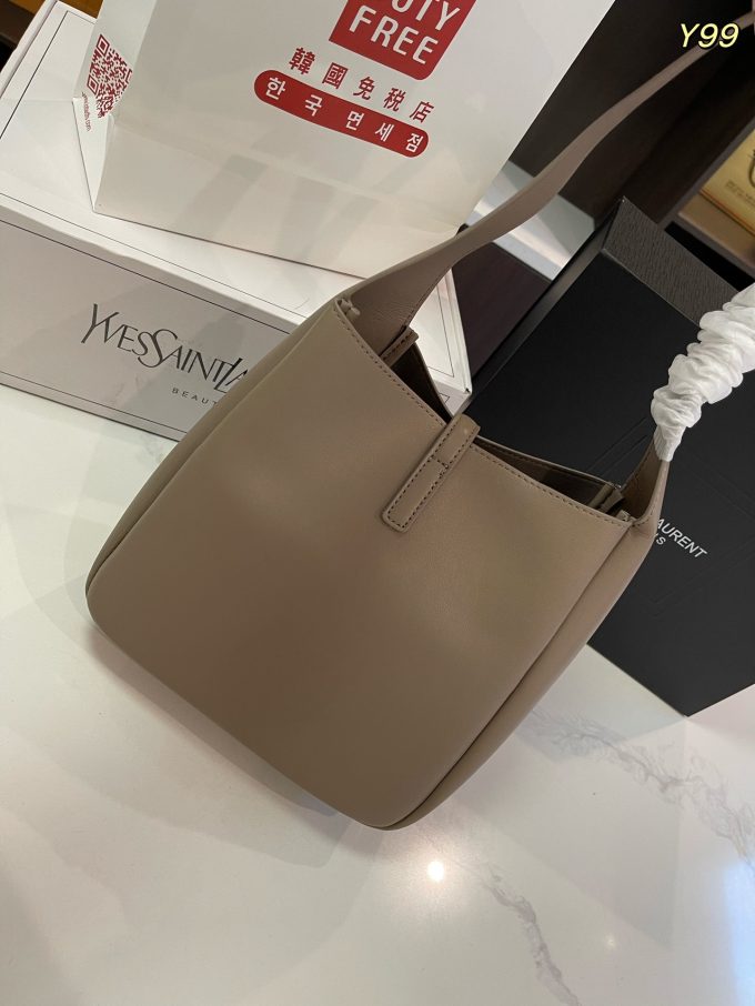 Y new arirval  hobo bag size: 21*21cm - Image 10