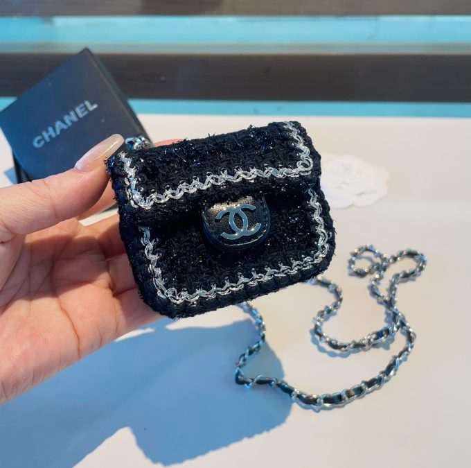Cc nw arrival mini key chain purse - Image 3