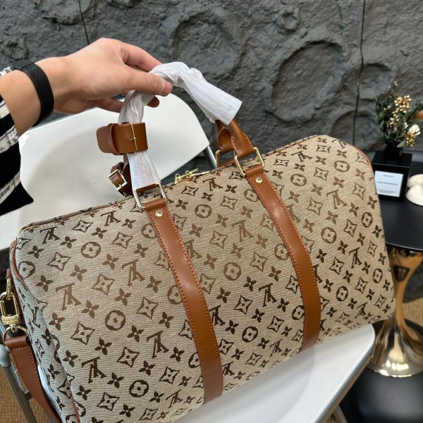 Louis new arrival traval bag size: 45*26cm