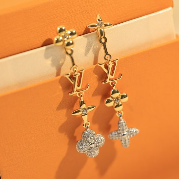 Lv New Arrival Earring 0001 - Image 2