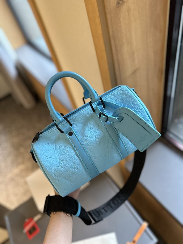 Louis new arrival keepall bag size:25 *12 cm