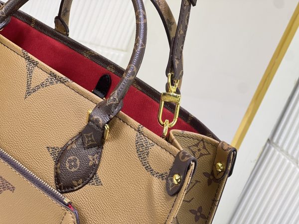 Louis new arrival OnTheGo Voyage bag size:35 cm