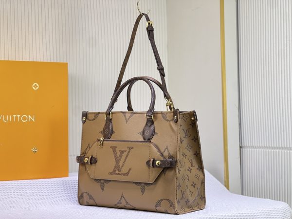 Louis new arrival OnTheGo Voyage bag size:35 cm