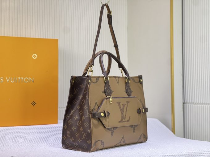 Louis new arrival OnTheGo Voyage bag size:35 cm - Image 8