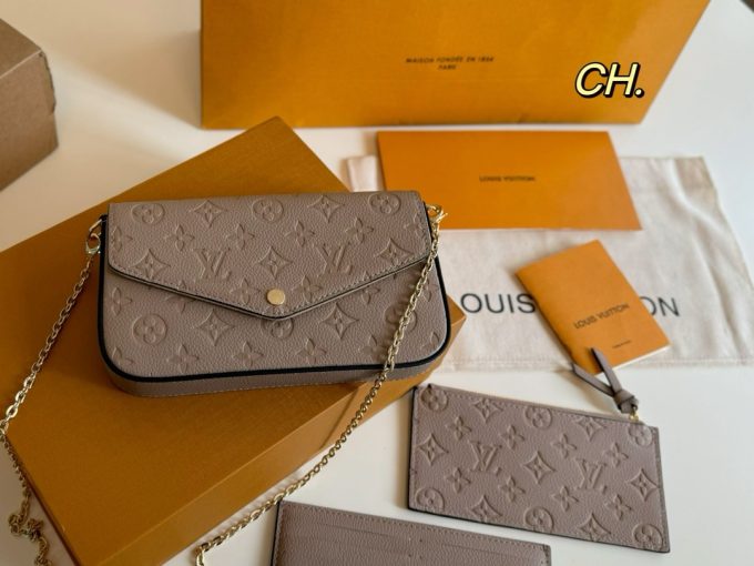 Louis new arrival bag wallet size: 22×13 cm - Image 4