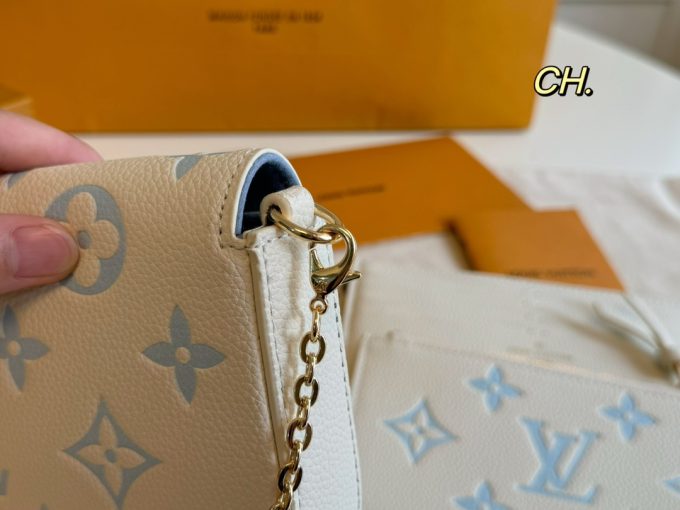 Louis new arrival bag wallet size: 22×13 cm - Image 13