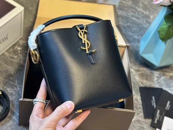 Y Le 37 Bucket MINI BAG SIZE: 13*15cm