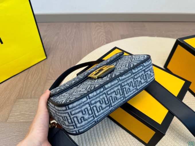 Fen new arrival bag size: 25 * 14 cm - Image 5