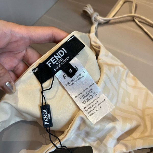 fd bikini set 001