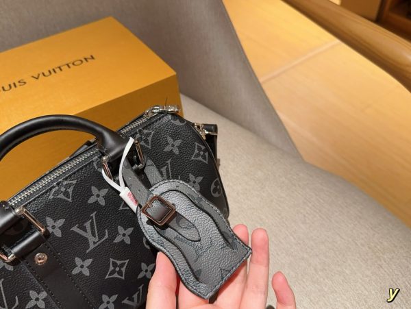 Louis keepall25 men and women bag size: 25×15×11 cm
