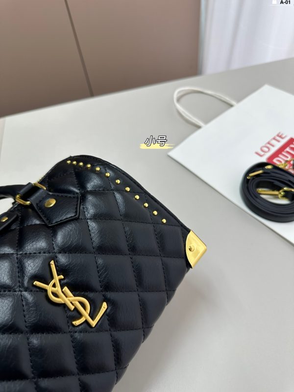 Y new arrival boston bag size: 20??13 cm