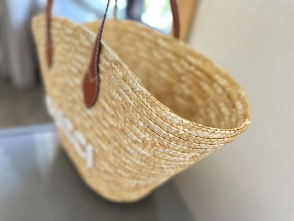 Gg new arrival summer tote bag size: 22*26 cm