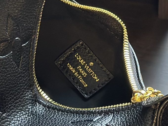 Louis new arrival hobo bag size: 21 * 11cm - Image 15