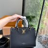 louis new arrival lock&go tote bag size: 25*20 cm