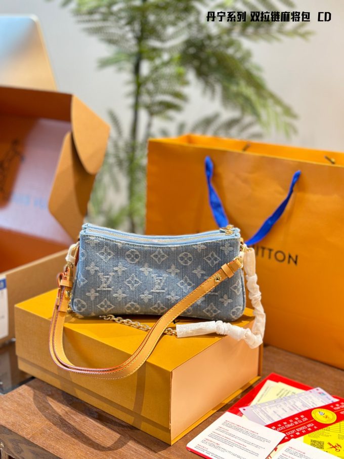 Louis new arrival denim bag size:25cm - Image 7