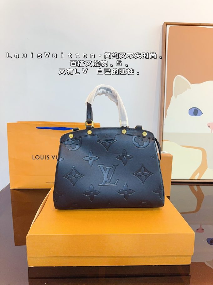 Louis new arrival Montaigne bag size:  33*12*23cm - Image 3