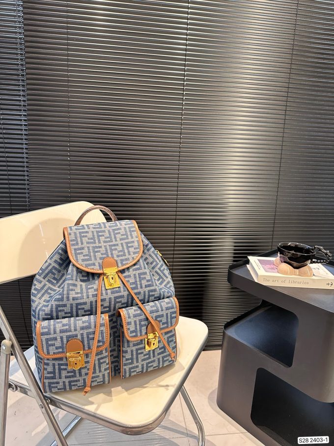 Fen new arrival backpack bag size： 32 * 36  cm - Image 4