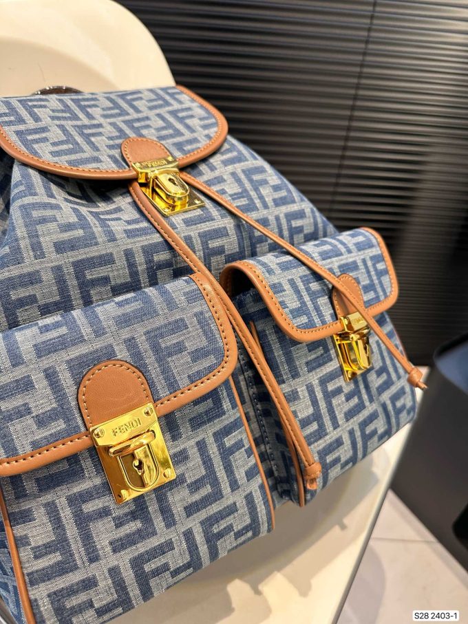 Fen new arrival backpack bag size： 32 * 36  cm - Image 6