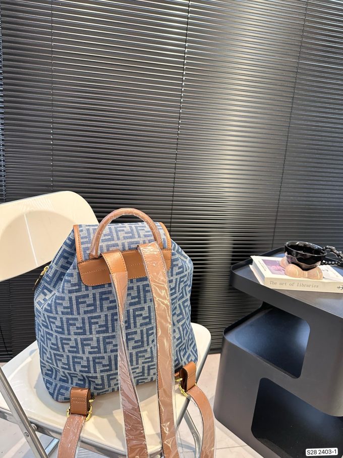Fen new arrival backpack bag size： 32 * 36  cm - Image 9
