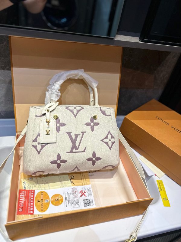 Louis 2024 new arrival Montaigne bag size: 28 * 20 cm