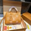 Louis 2024 new arrival Montaigne bag size: 28 * 20 cm
