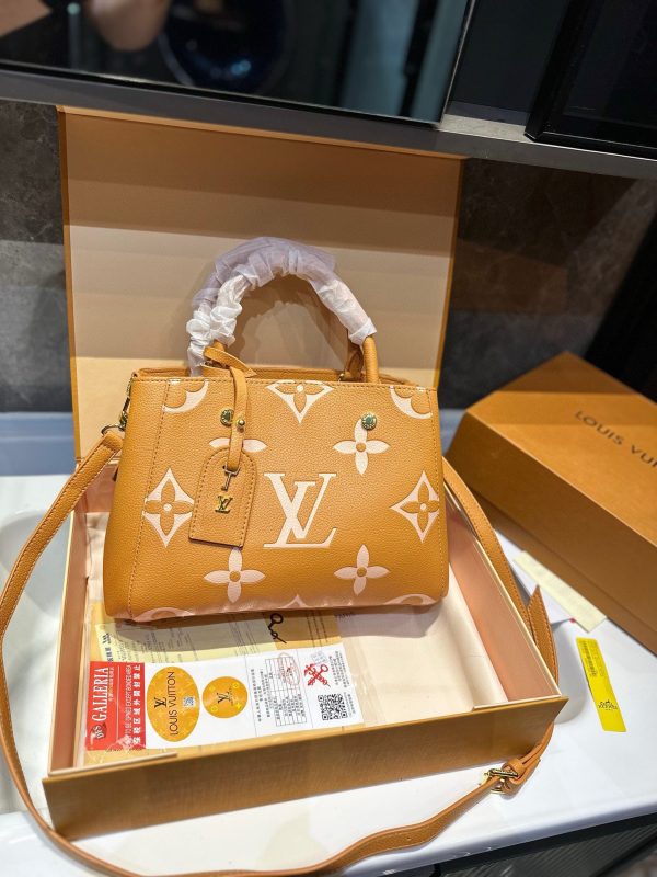 Louis 2024 new arrival Montaigne bag size: 28 * 20 cm