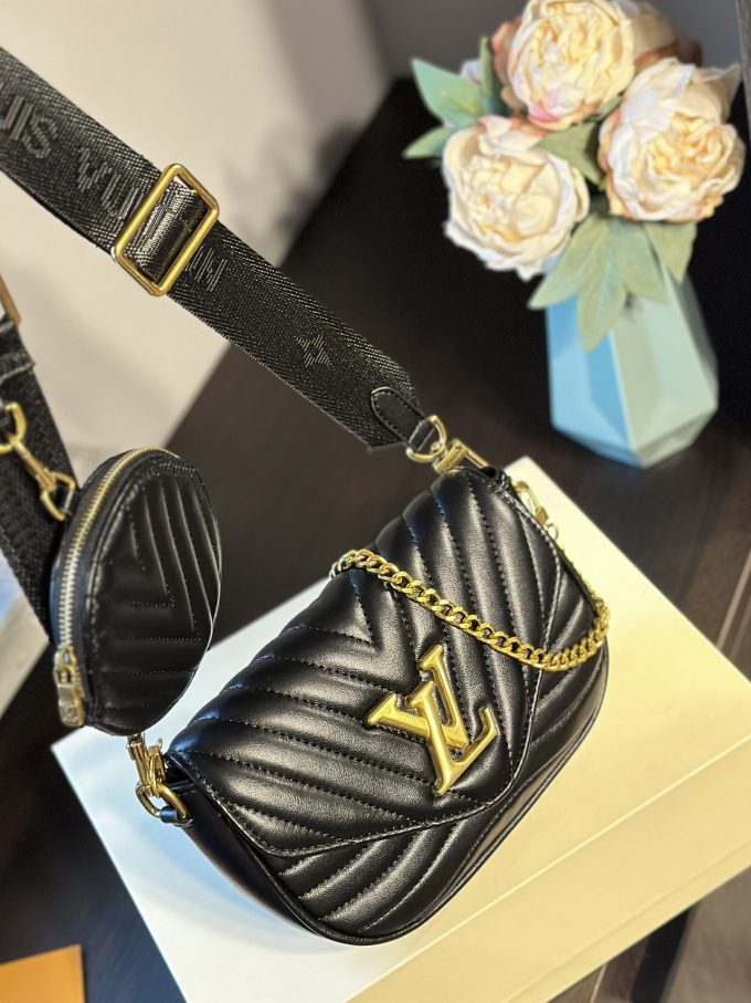 Louis Multi Pochette New Wave size: 21x13x6.5cm - Image 9