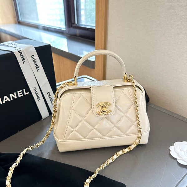 CC new arrival 24A bag size: 20 cm