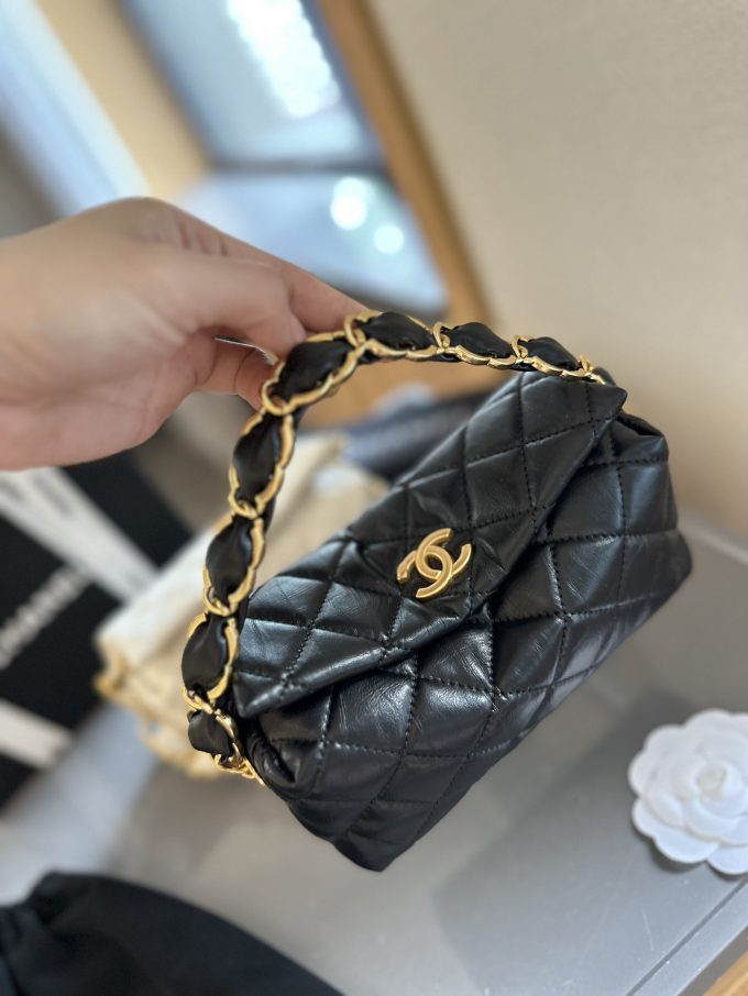 CC Ss24 Hobo bag size:18 cm - Image 2