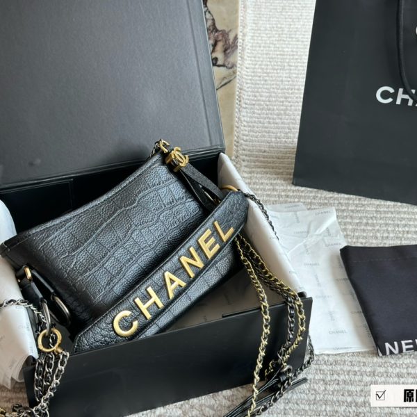 Cc new arrival Gabrielle small bag size: 20*15*8cm
