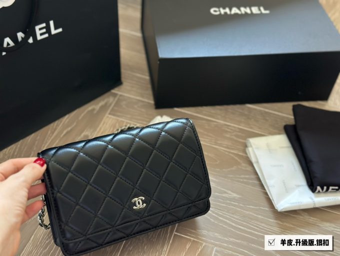 Cc new arrival woc leather bag size: 20*13cm - Image 3
