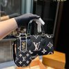 Louis new arrival Onthego East West bag size: 25.14cm