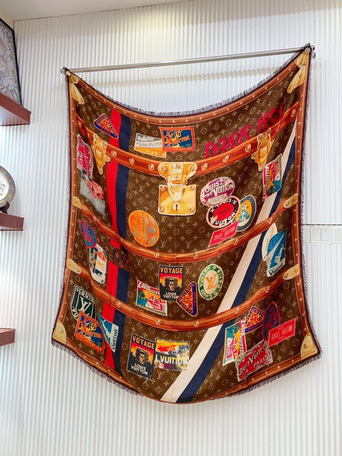 Louis new arrival scarf size: 140*140 cm 036 - Image 4