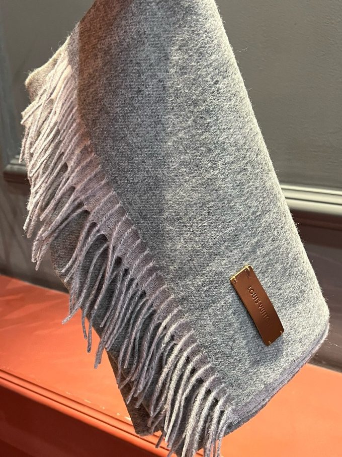 Louis new arrival scarf size: 180*35 cm 039 - Image 11