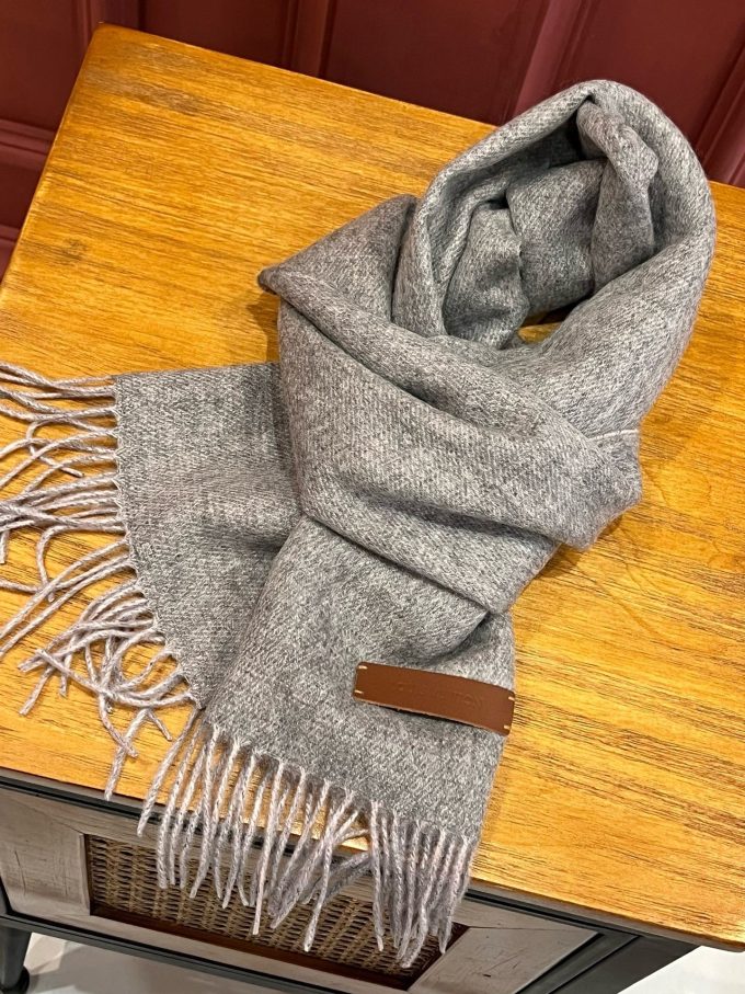 Louis new arrival scarf size: 180*35 cm 039 - Image 8