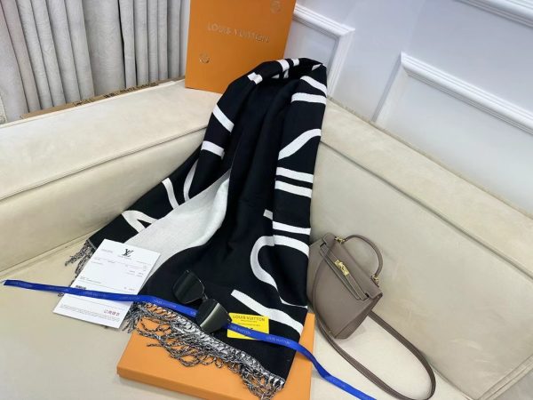 Louis new arrival scarf size: 180*65 cm 027